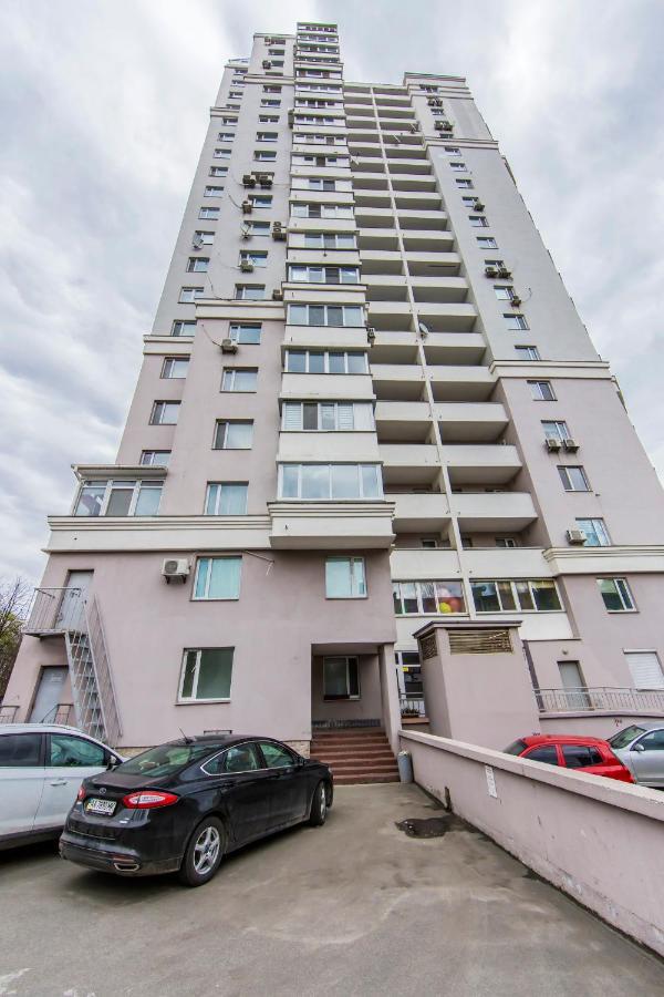 Просторная Однокомнатная Квартира Возле Скоростного Трамвая Kiev Exterior foto