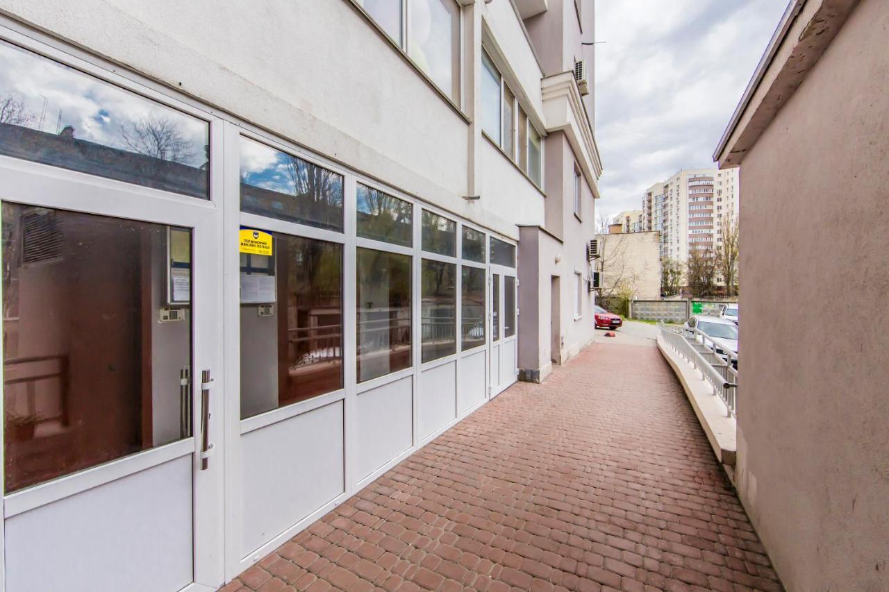 Просторная Однокомнатная Квартира Возле Скоростного Трамвая Kiev Exterior foto